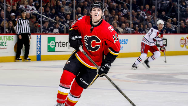 matthew-tkachuk-calgary-flames-toronto-maple-leafs.jpg